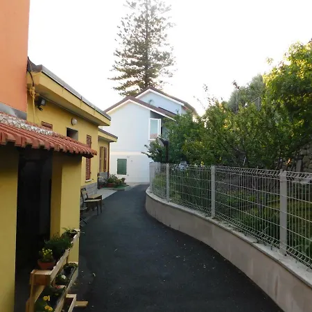 Casa Nobile Bussana Vicino The Mall Apartman